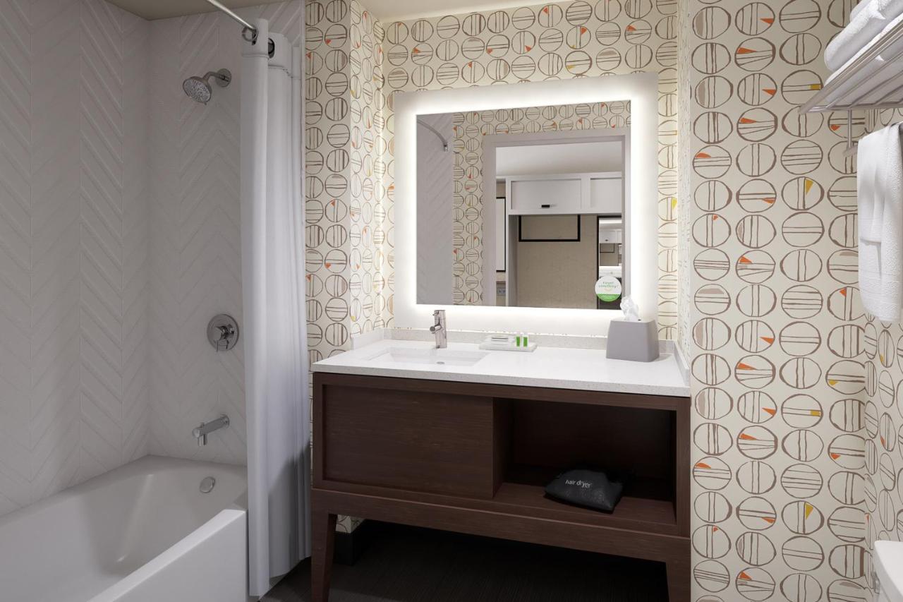 Holiday Inn - Erie By Ihg Bagian luar foto