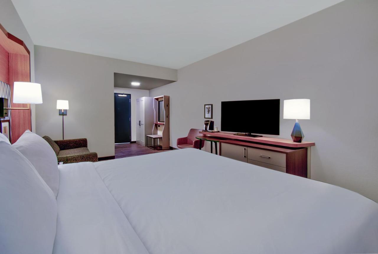 Holiday Inn - Erie By Ihg Bagian luar foto