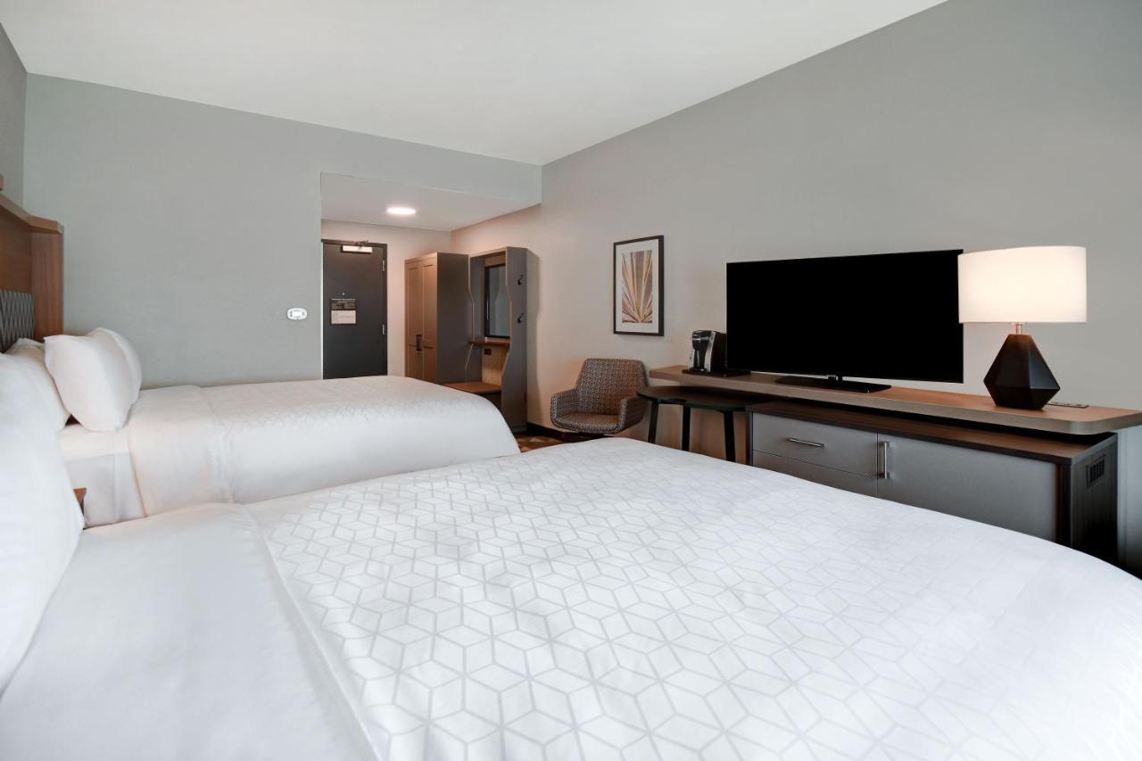 Holiday Inn - Erie By Ihg Bagian luar foto
