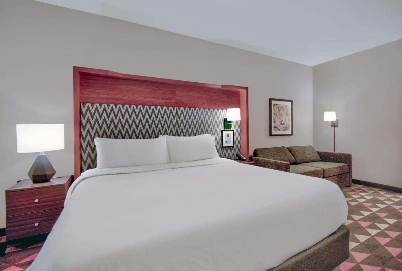 Holiday Inn - Erie By Ihg Bagian luar foto